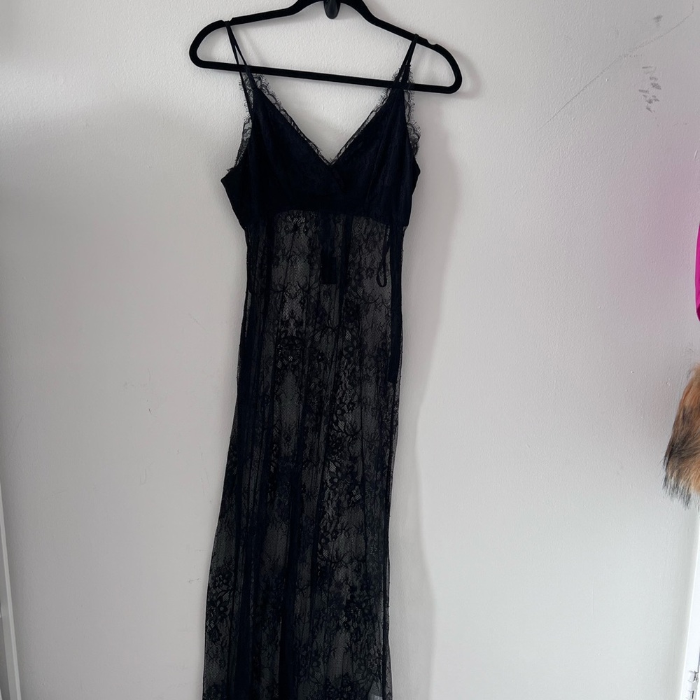 Elegant Black Lace dress